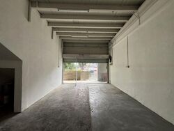 Upper Serangoon Road (D19), Shop House #555904141